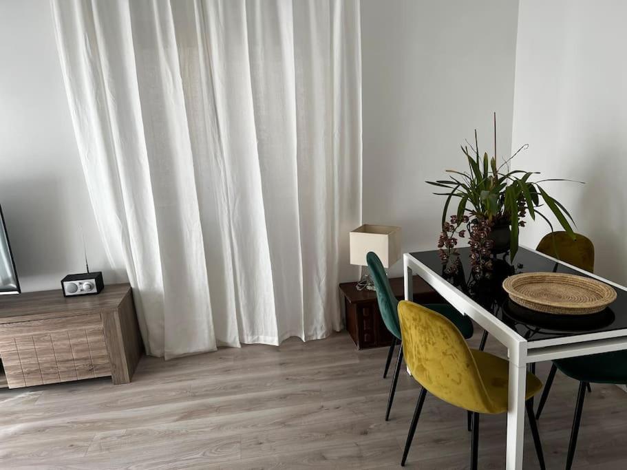 Families Apartment Рим Екстериор снимка